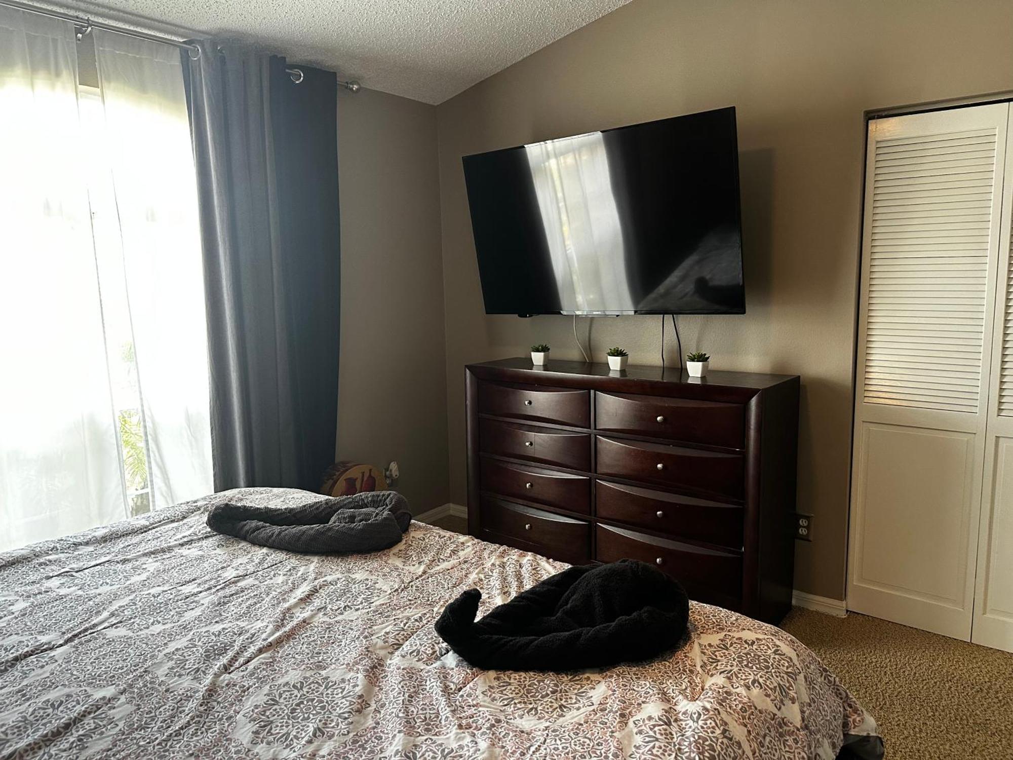 Holiday home Cozy 3 Bedroom Close To Everything In Tampa!