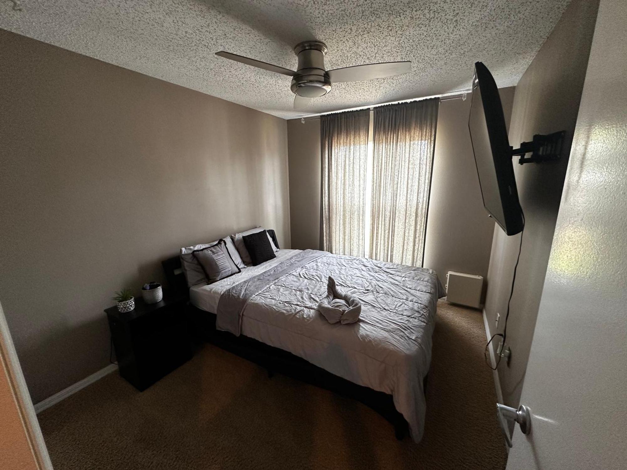 Cozy 3 Bedroom Close To Everything In Tampa! Tampa